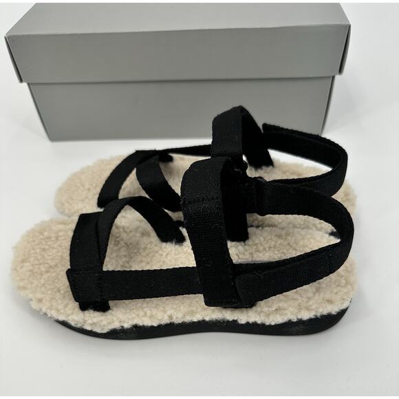 Everlane Sherpa Sandals Size 6 Black Faux Fur Strappy Comfort Slides w/ Box - Picture 4 of 7
